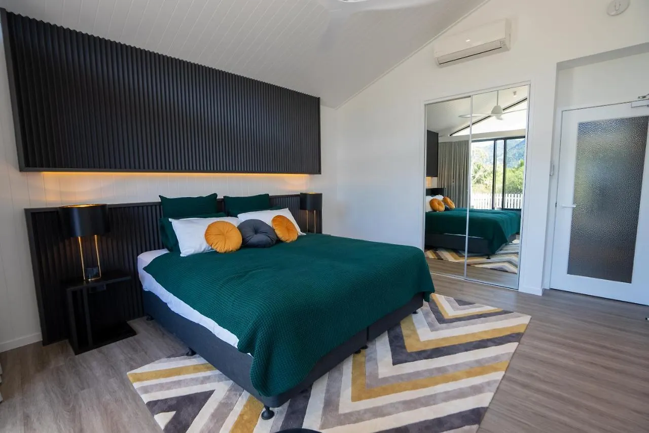 Holiday home Dacha On Maggie No#1 Opulent And Luxurious Villa Nelly Bay