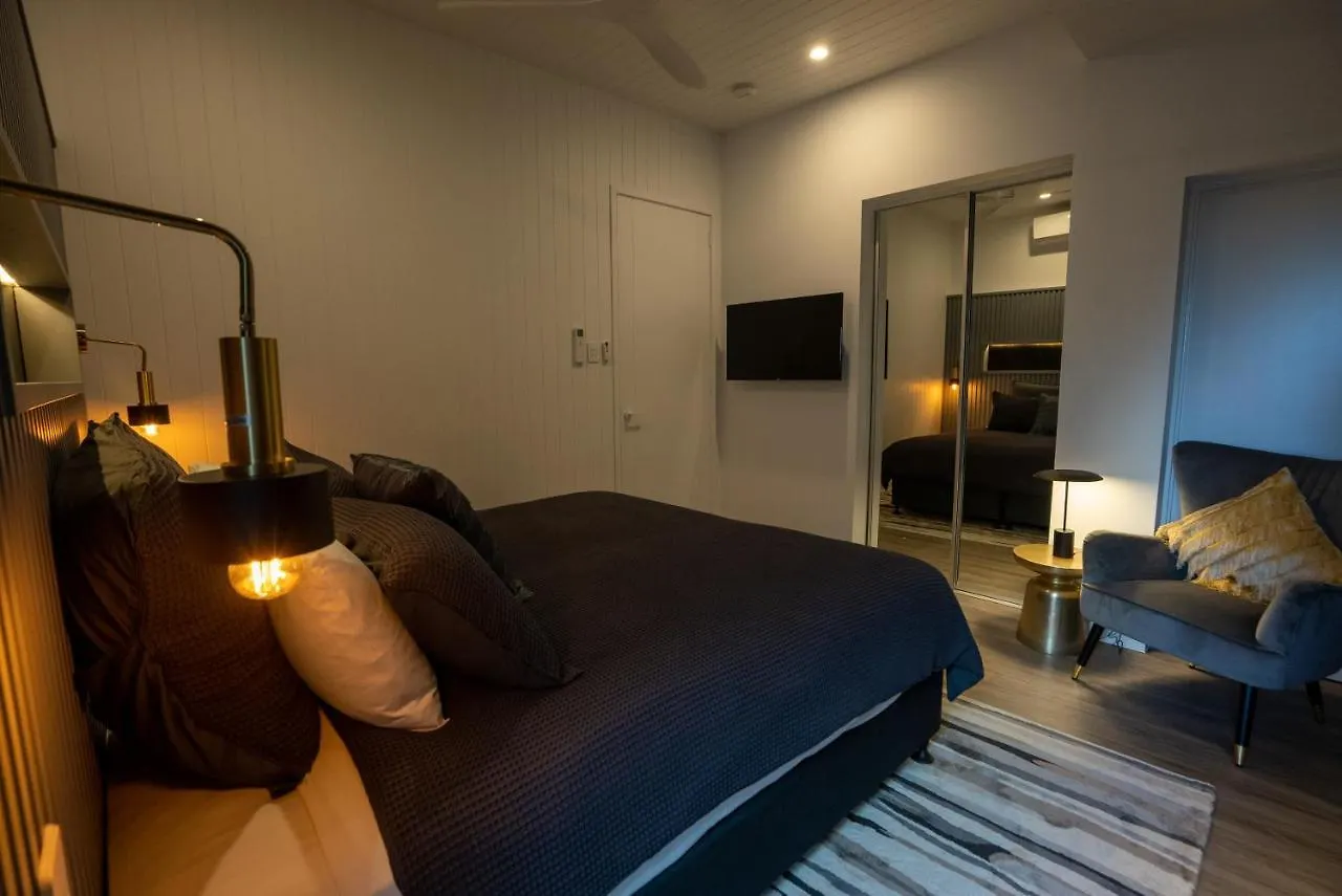 Dacha On Maggie No#1 Opulent And Luxurious Villa Nelly Bay 0*,  Australia